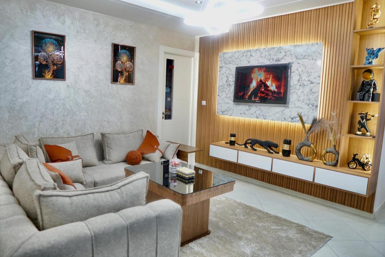 Lux Appartment, Galaxy Space