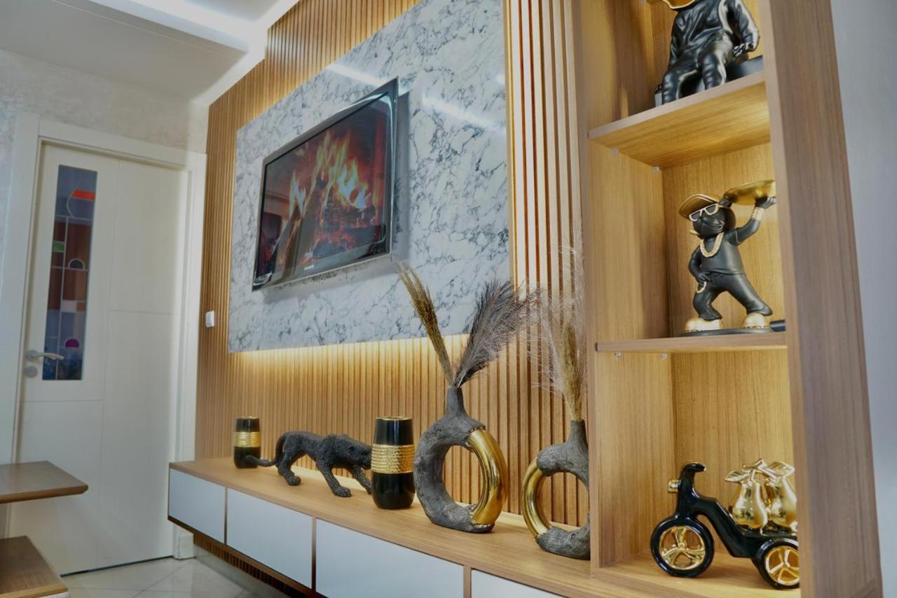 Lux Appartment, Galaxy Space